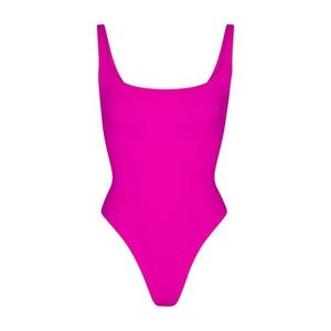 SKIMS Fits Everybody Square Neck Bodysuit- Color “FUCHSIA”- Size M- NEW